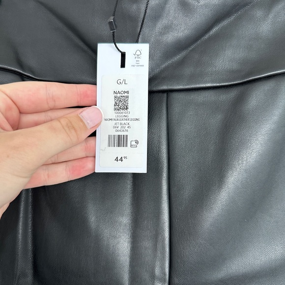 Dynamite Naomi Faux Leather Leggings Size L - Picture 2 of 3
